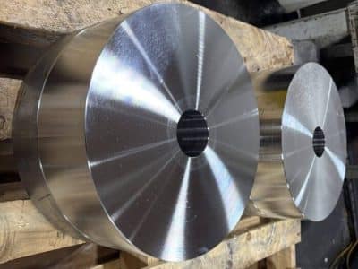 Mori Seiki lathe spindle and tooling detail