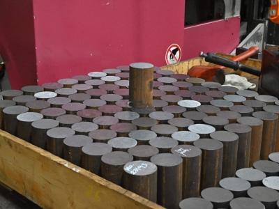 Okuma CNC turning center, spindle and chuck detail