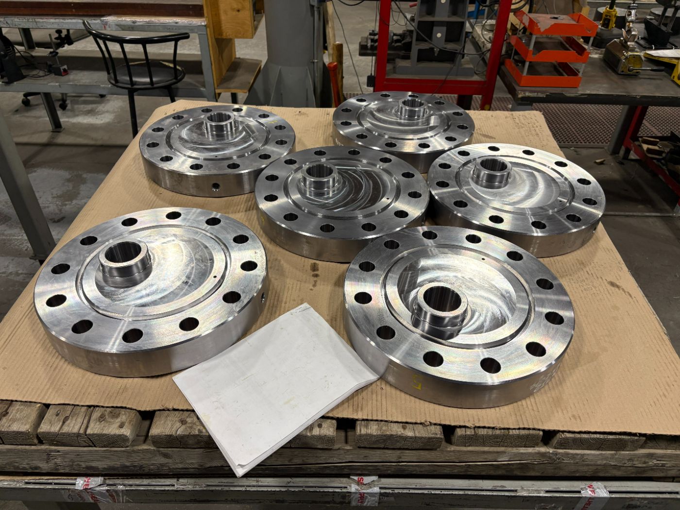 Companion flanges