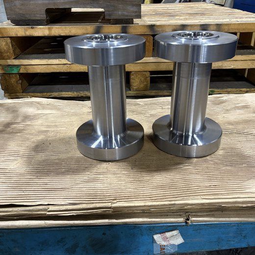 Flanged by flanged spool adaptors