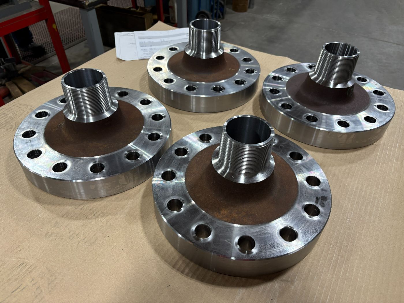 Threaded weldneck flanges