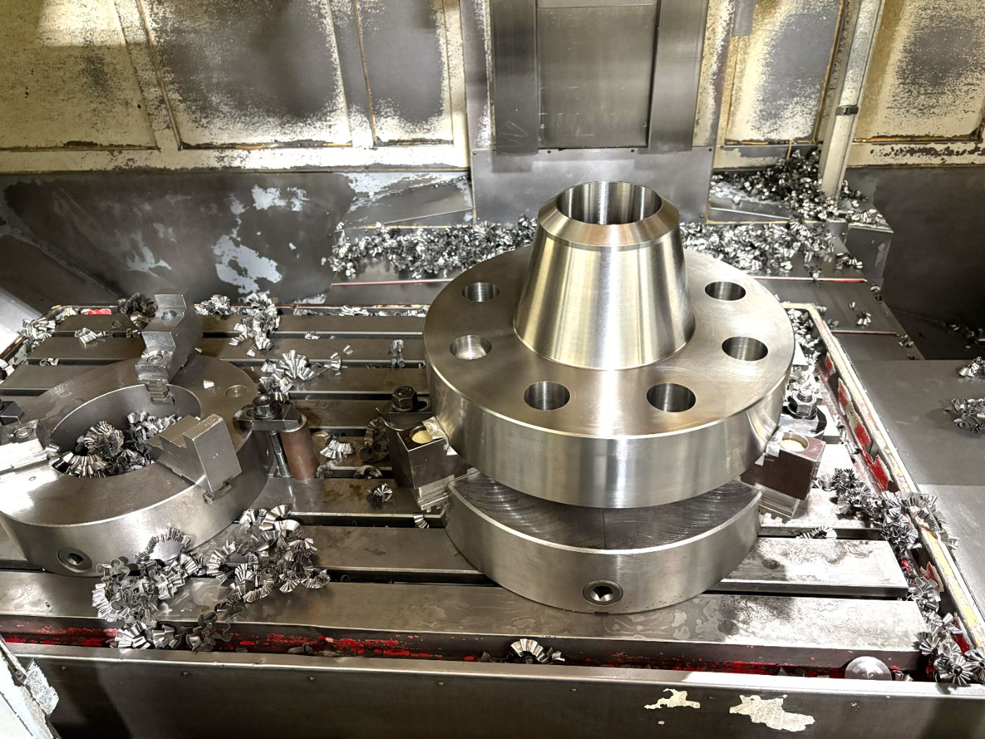 Weldneck flanges